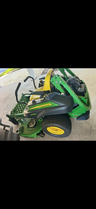 John Deere Z930M