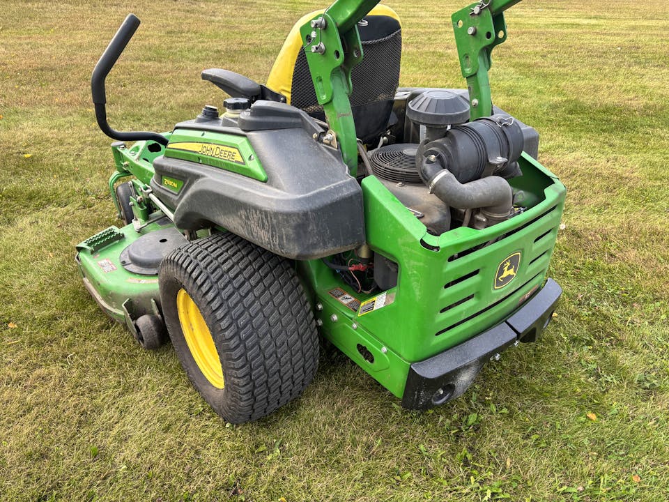 John Deere Z930M