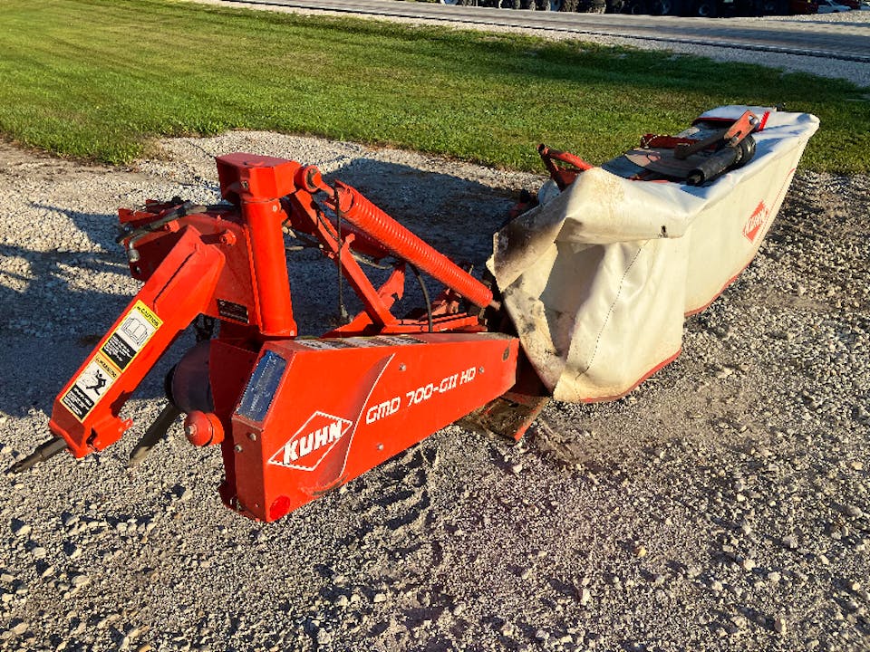 KUHN GMD700