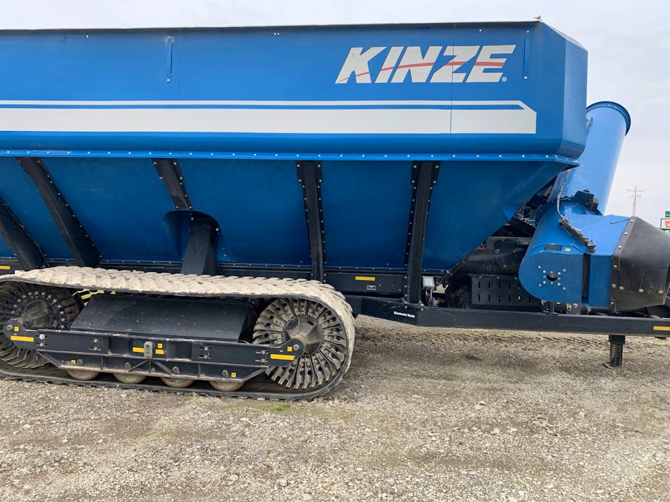 Kinze 1300