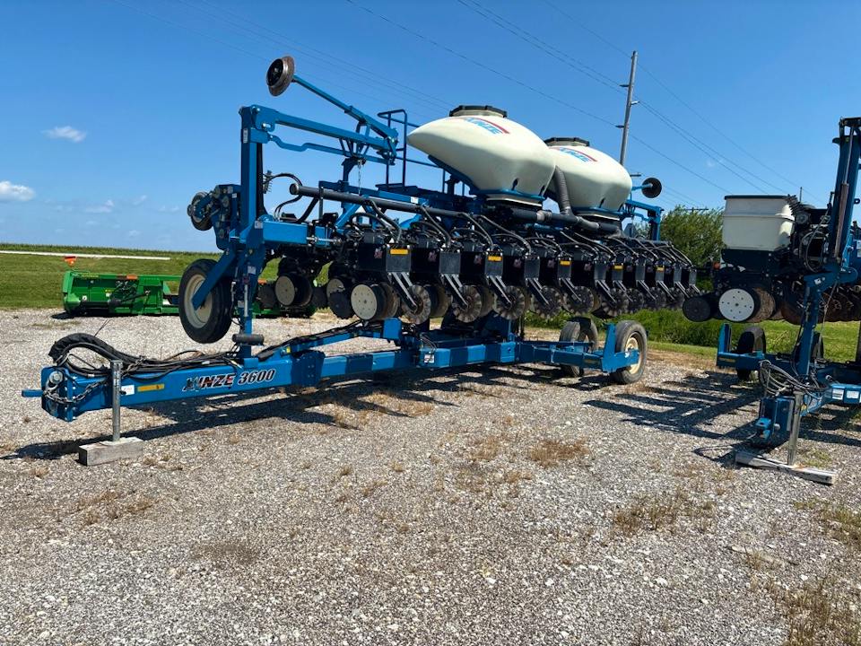Kinze 3600