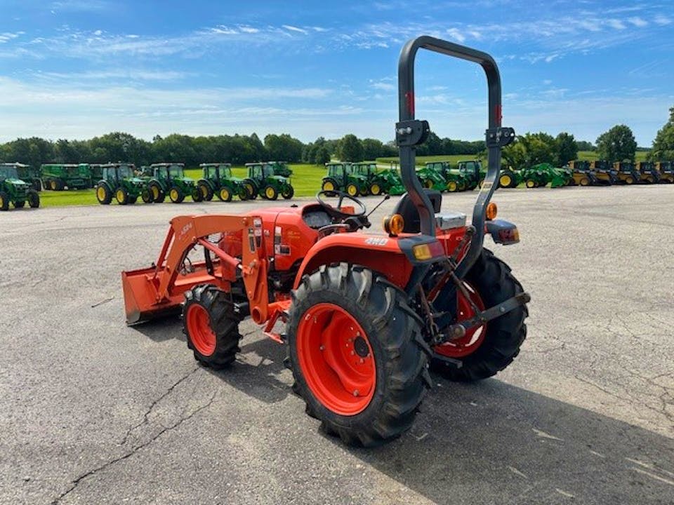 Kubota L3901