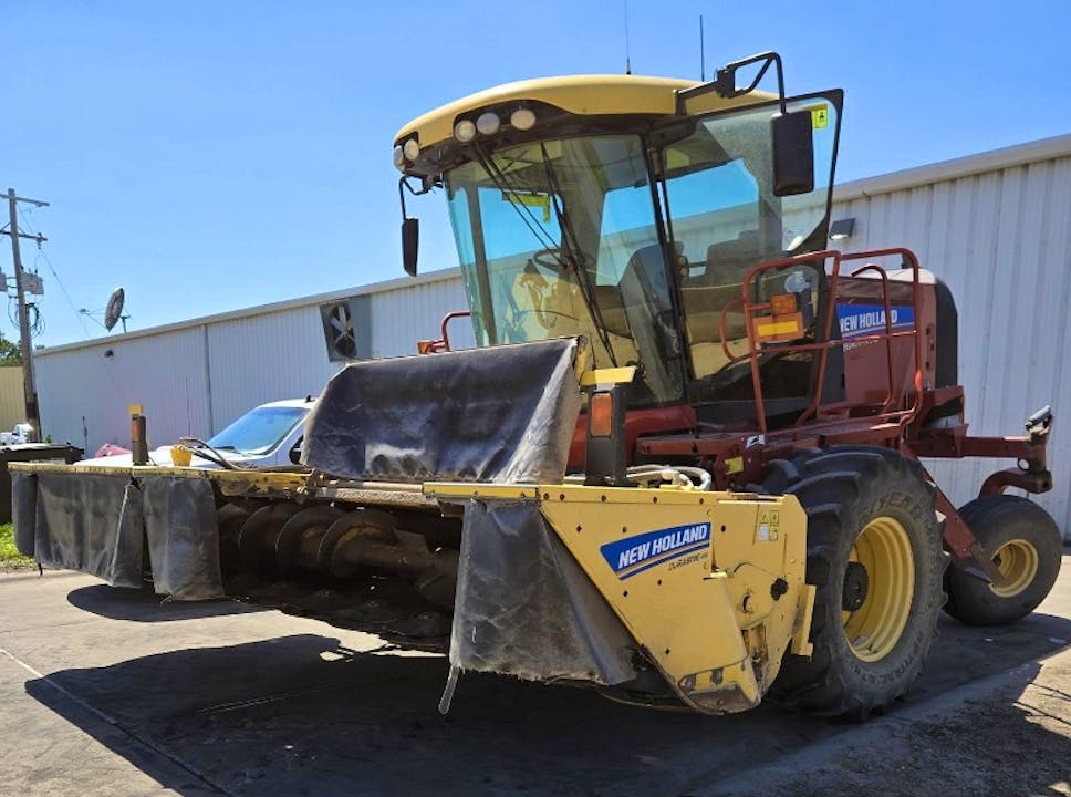 New Holland 240
