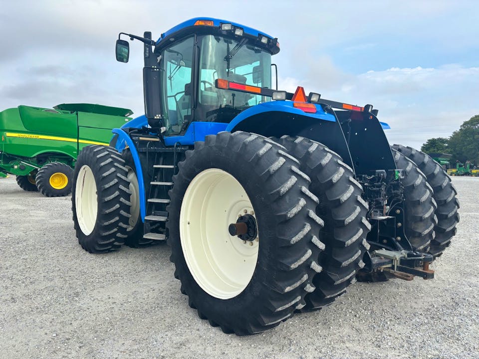 New Holland T9.390