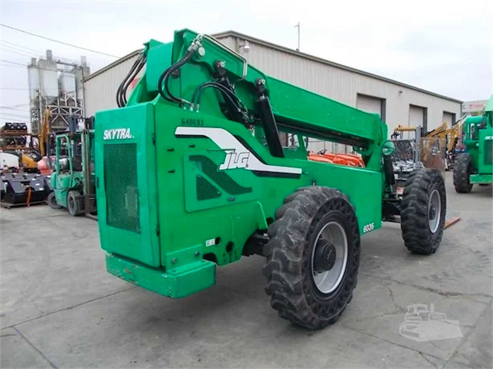 Sky Trak 6036