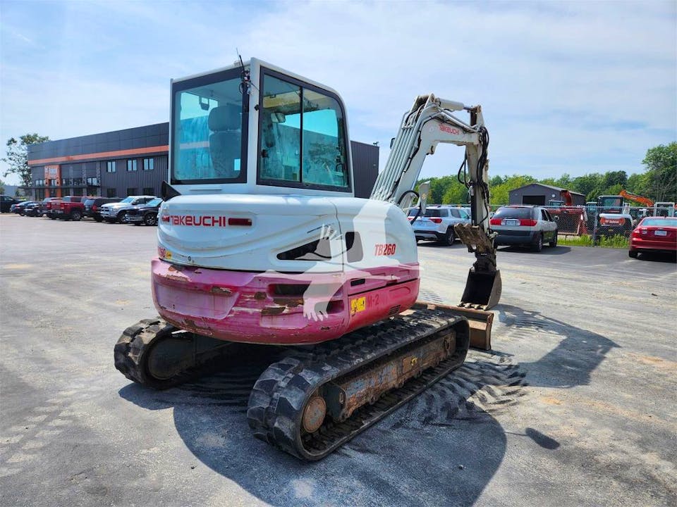 Takeuchi TB260