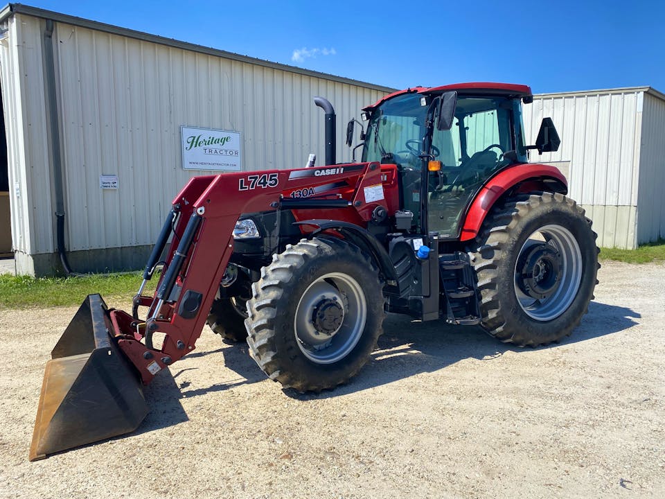 Case IH Farmall 130A