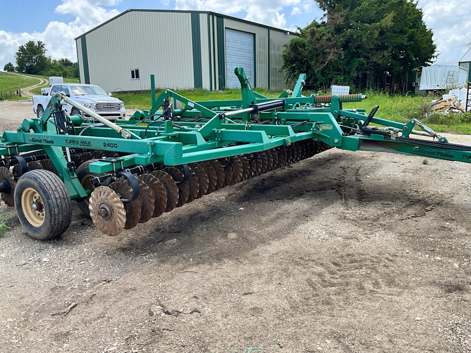 Great Plains 2400TM