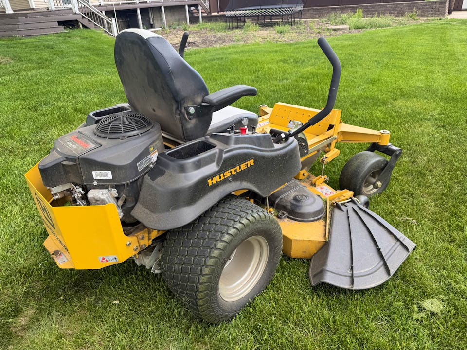 Hustler RaptorSD 23