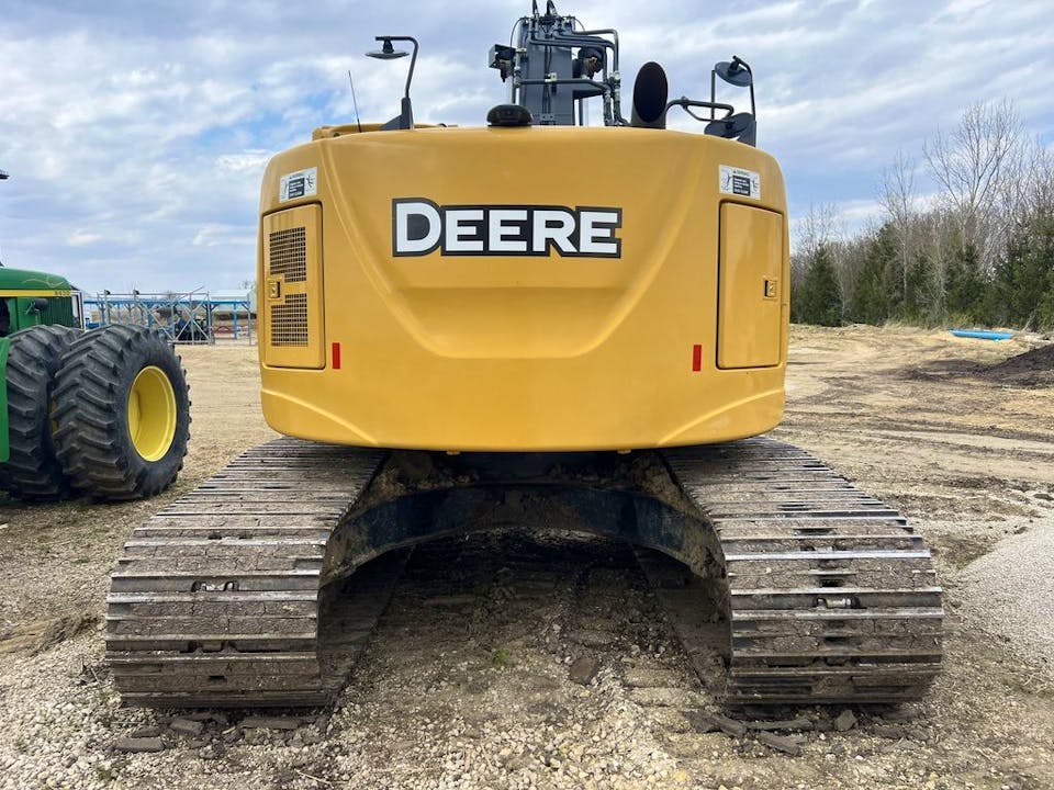 John Deere JD245G LC