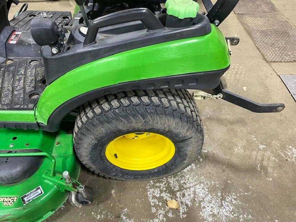 John Deere 1025R