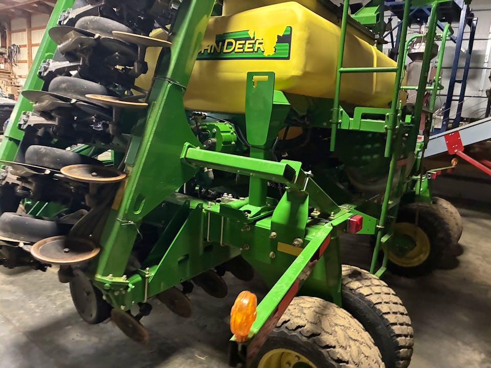 John Deere 1990