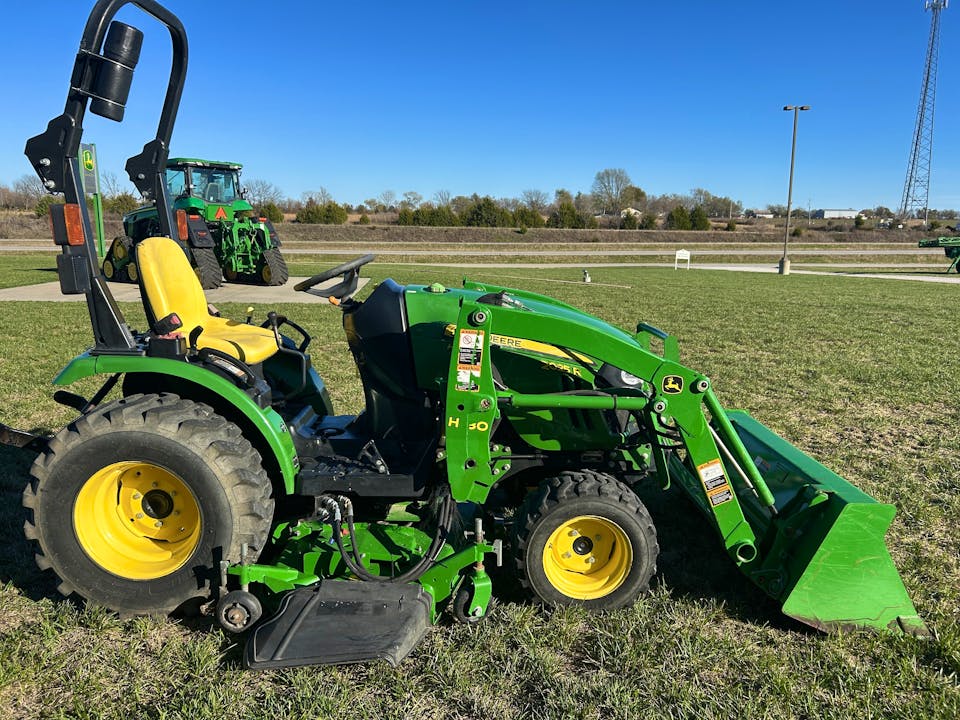 John Deere 2025R