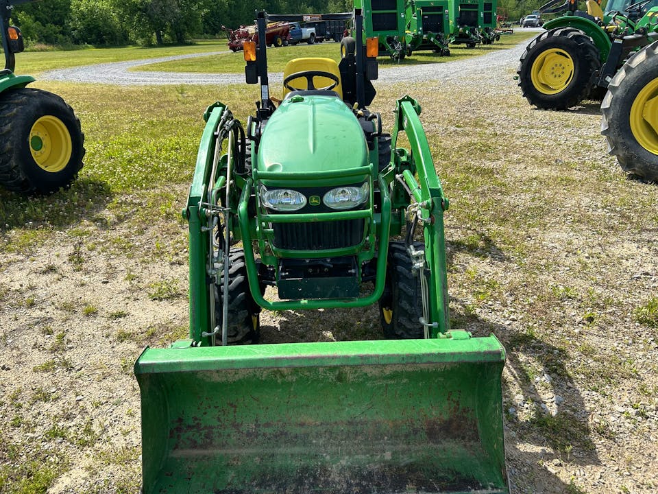 John Deere 2025R