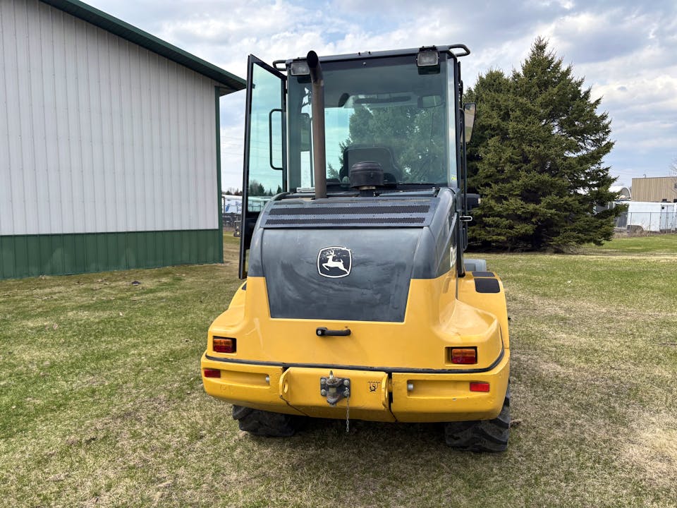 John Deere 244K