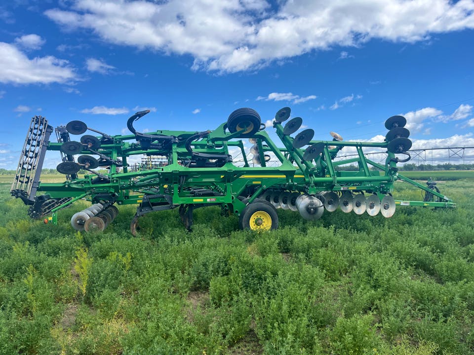 John Deere 2730