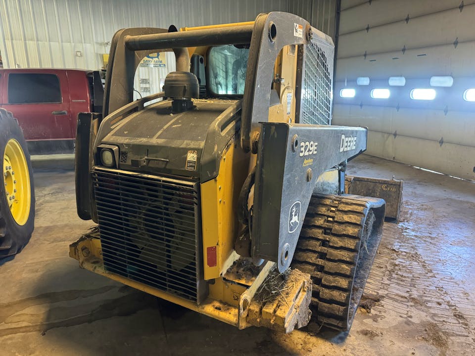 John Deere 329E