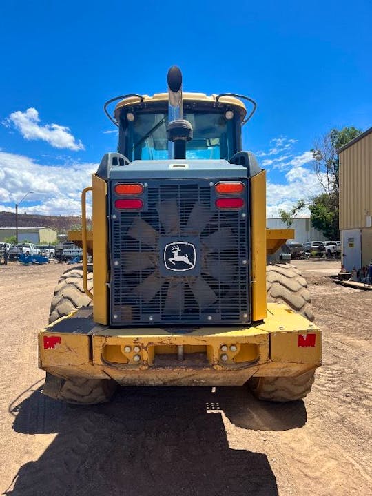 John Deere 544K