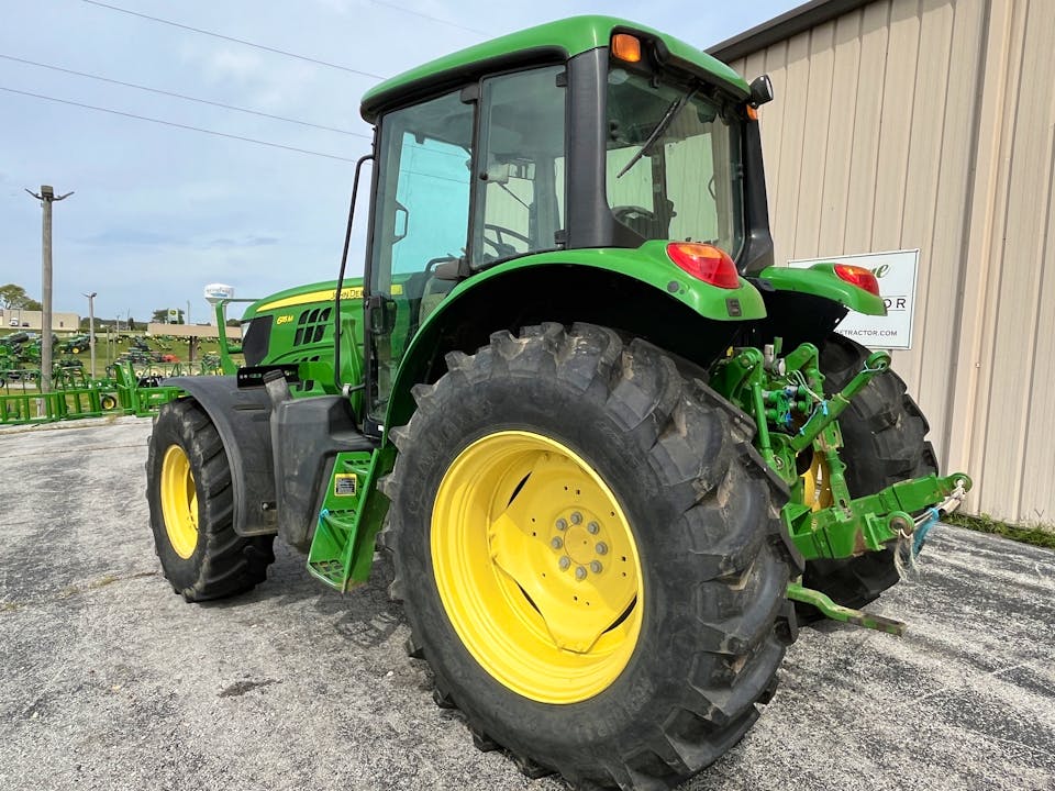 John Deere 6115M