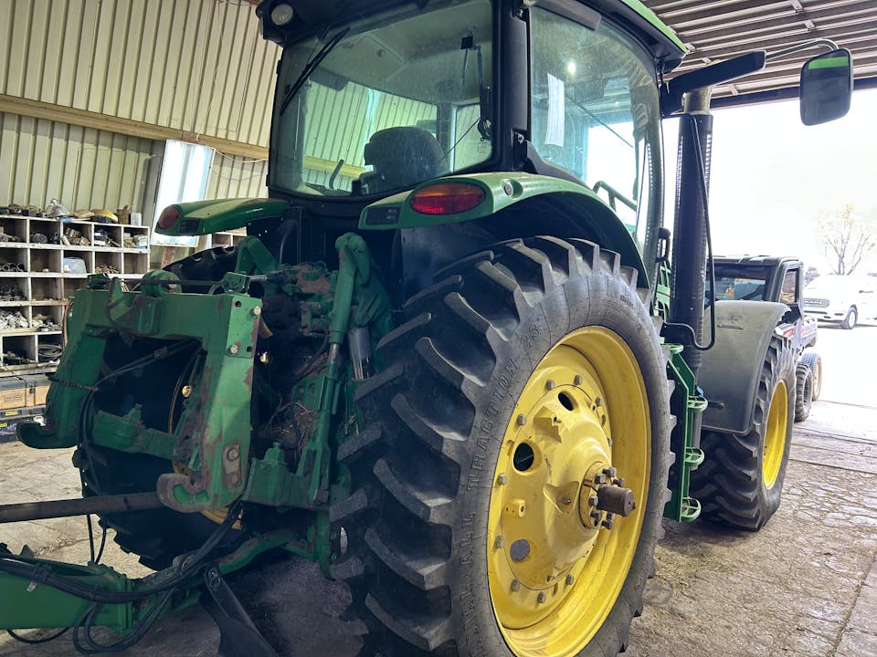 John Deere 6140R