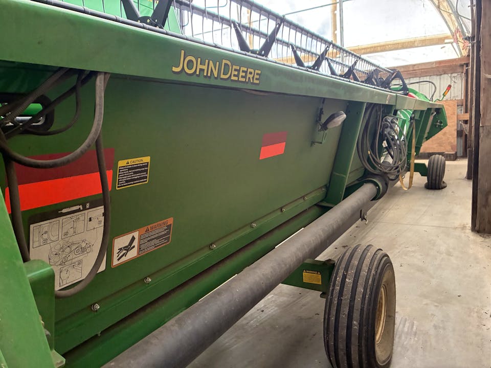 John Deere 630F