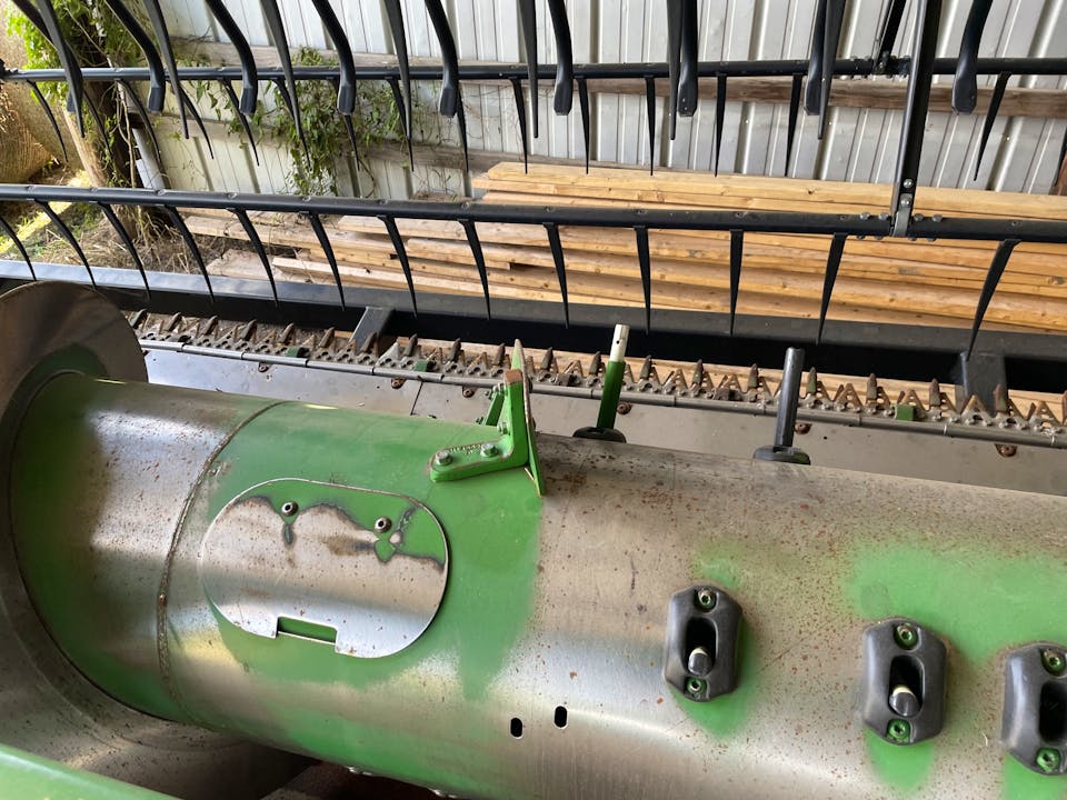 John Deere 630F