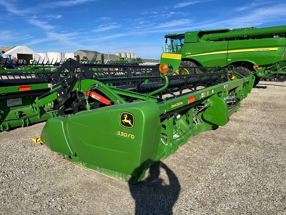John Deere 630FD