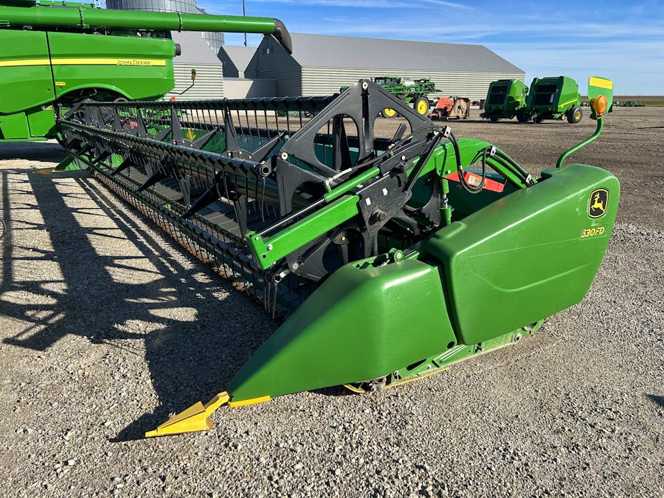 John Deere 630FD