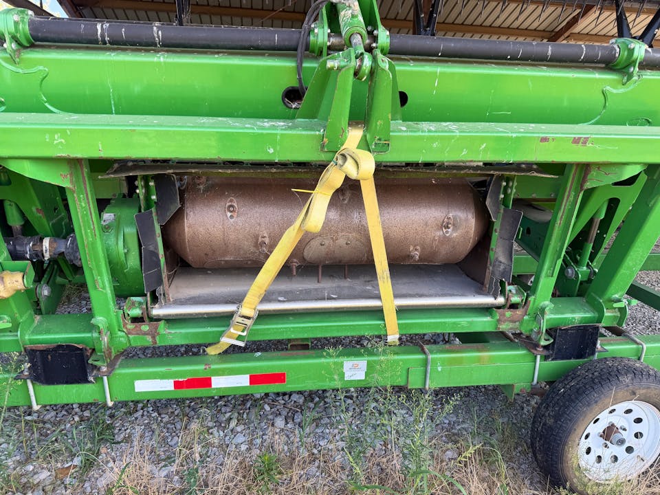 John Deere 635D