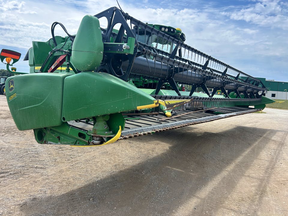 John Deere 635FD