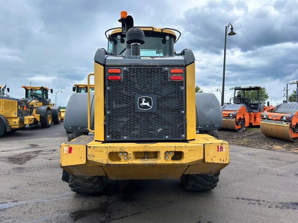 John Deere 644K