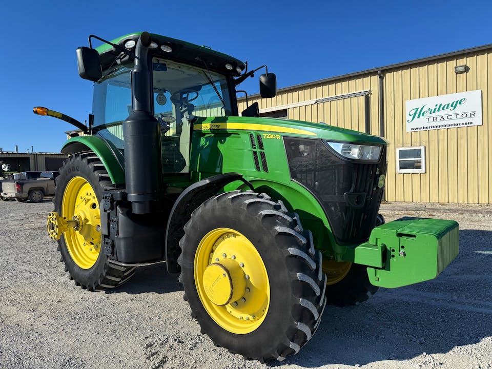 John Deere 7230R