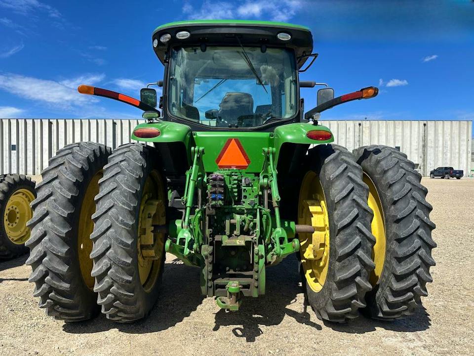 John Deere 7230R