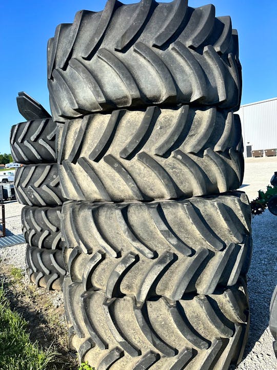 John Deere 80055R46