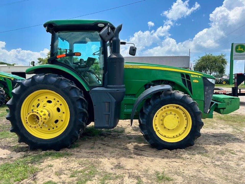 John Deere 8295R
