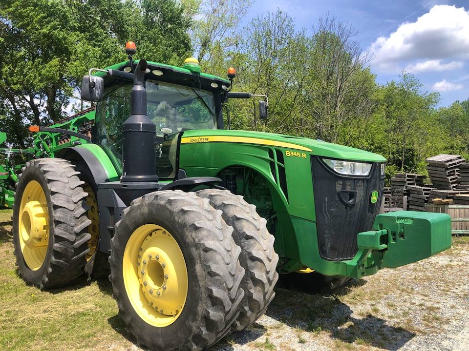 John Deere 8345R