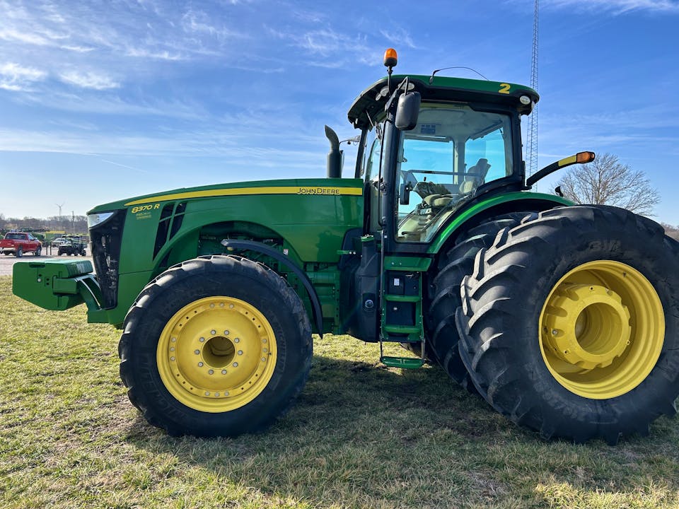 John Deere 8370R