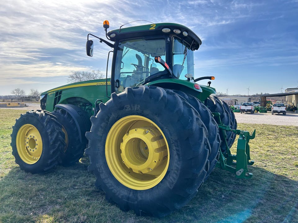 John Deere 8370R