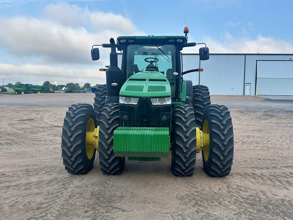 John Deere 8370R