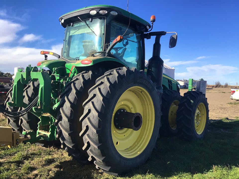 John Deere 8370R