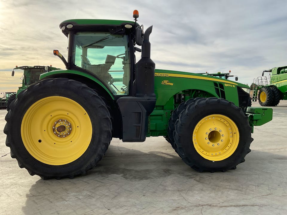 John Deere 8370R