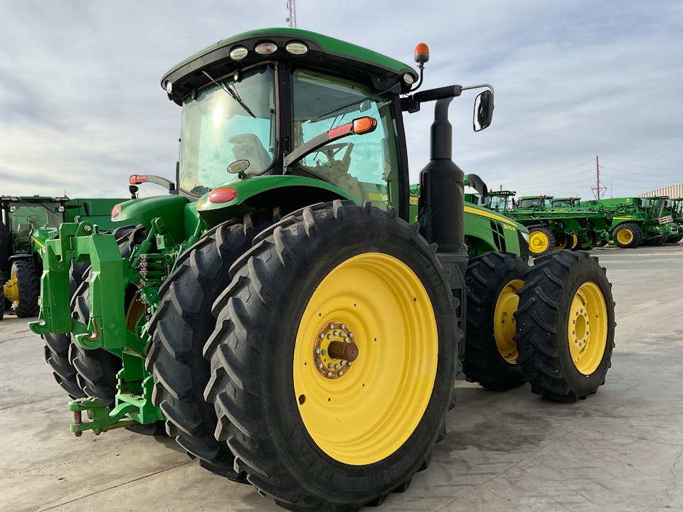 John Deere 8370R