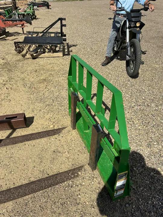 John Deere AP12F