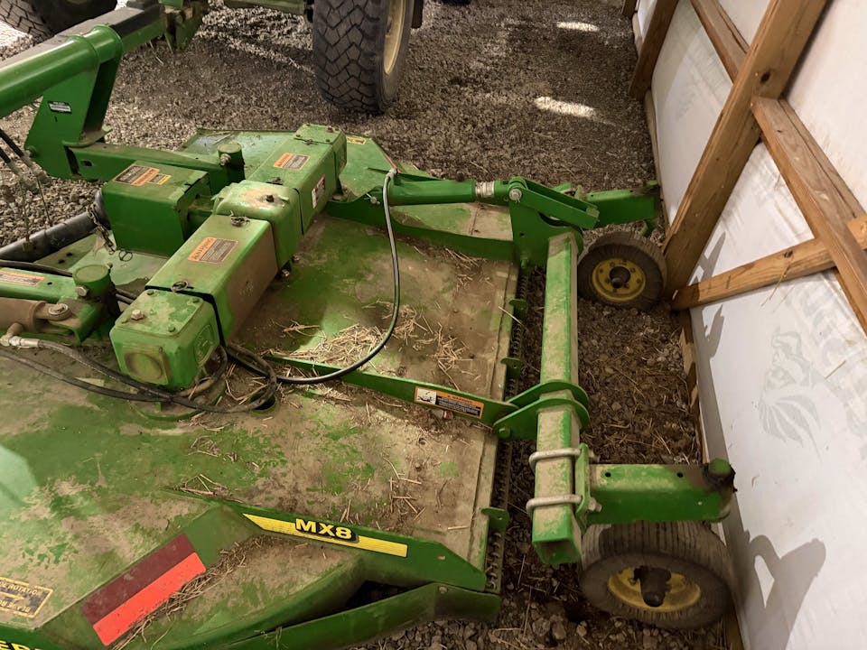 John Deere MX8