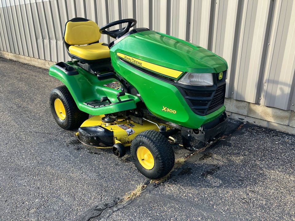 John Deere X300