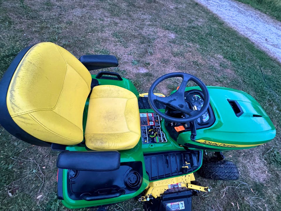 John Deere X730