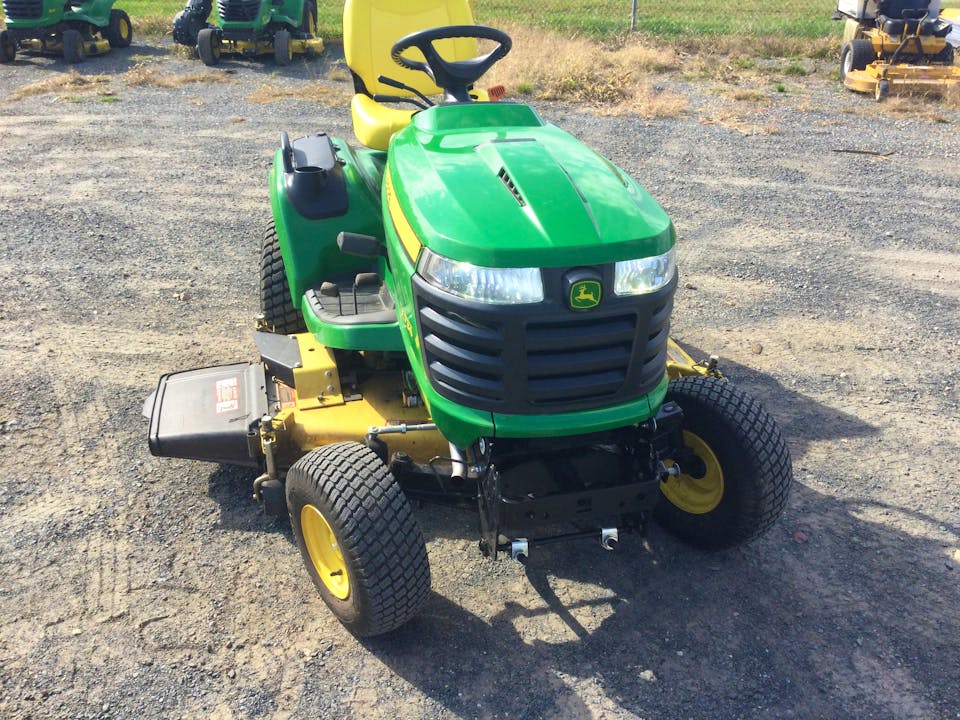 John Deere X734
