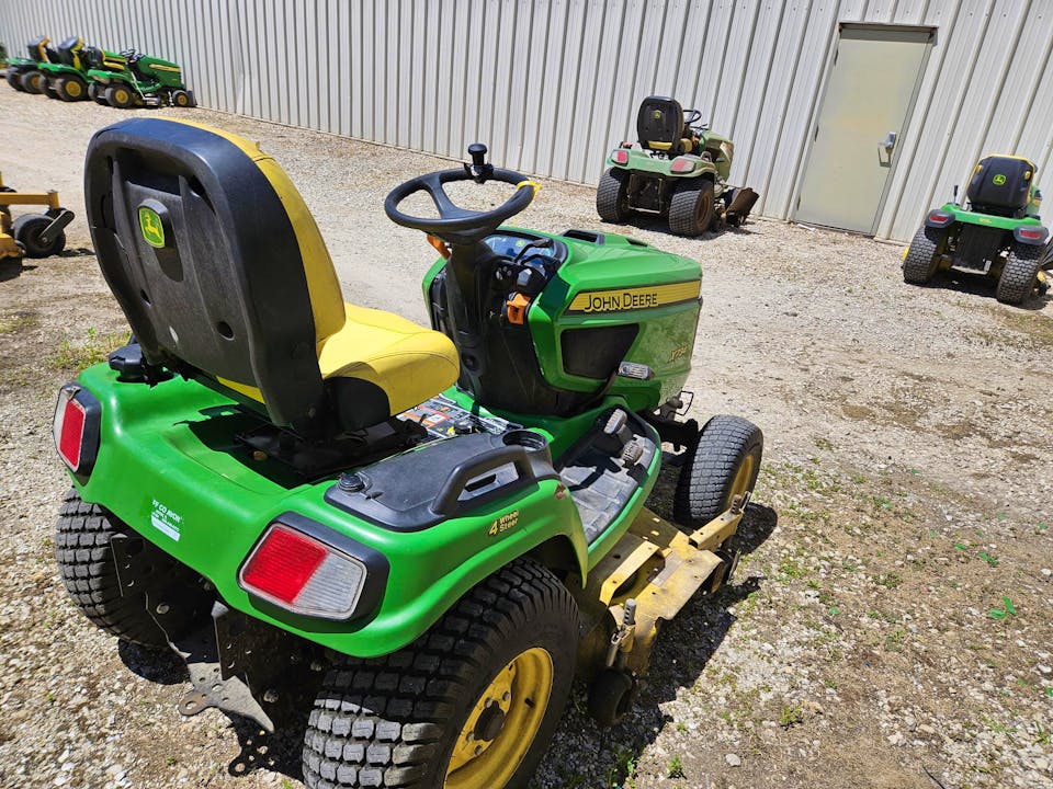 John Deere X734