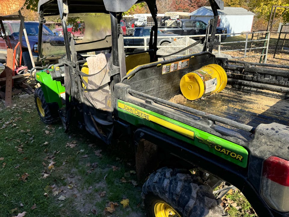 John Deere XUV825I S4
