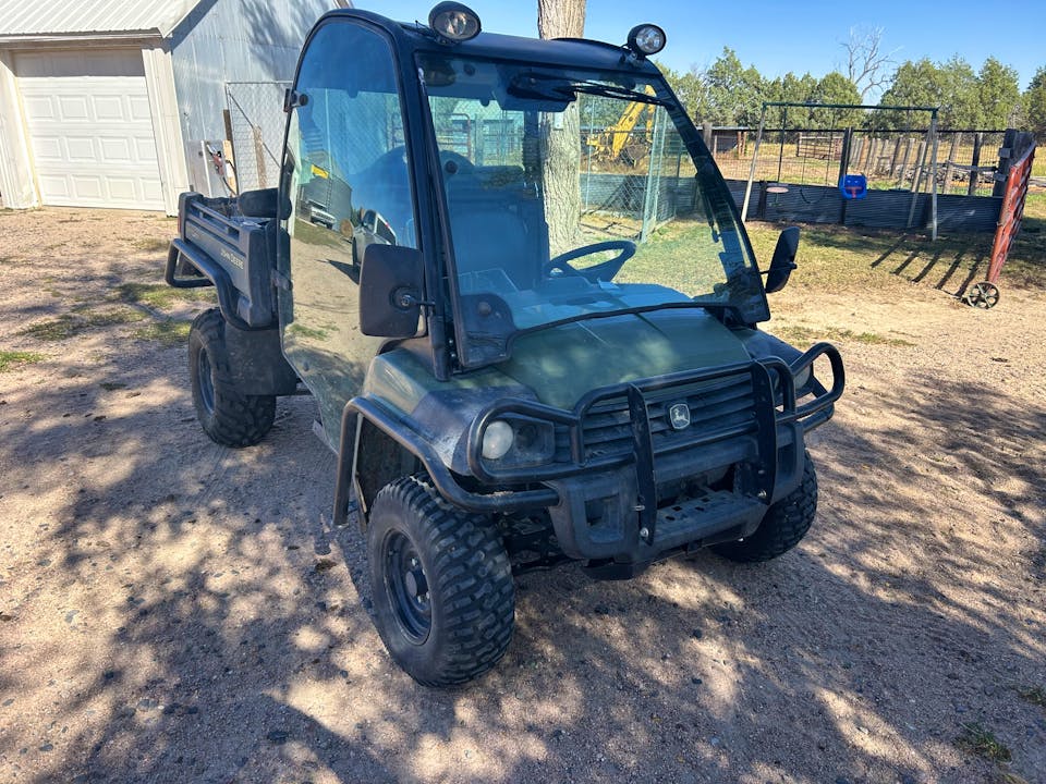 John Deere XUV825i